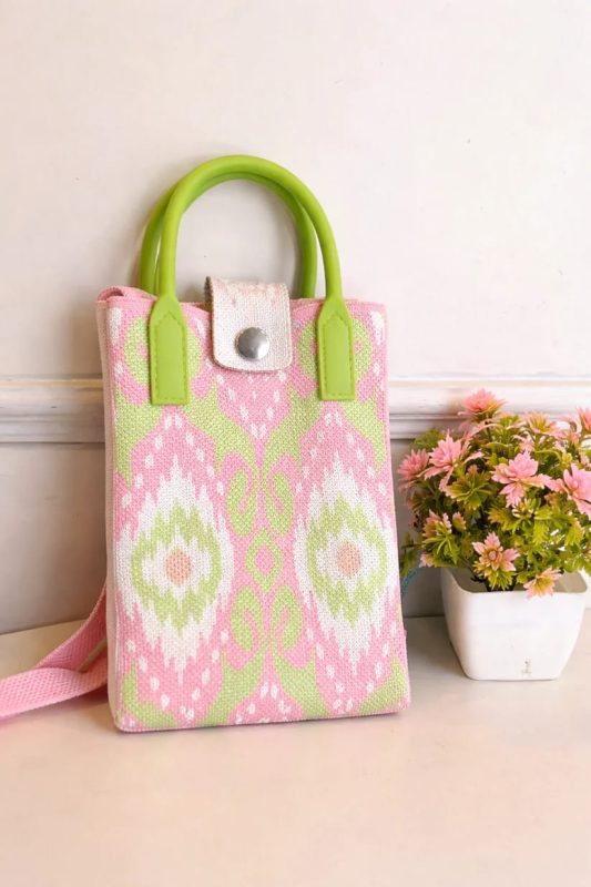 Pink Green Motifs