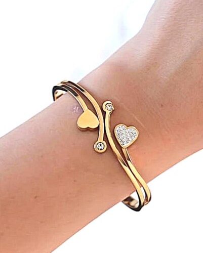 Gold Finish, Anti Tarnish Heart Diamond Bracelet Kada